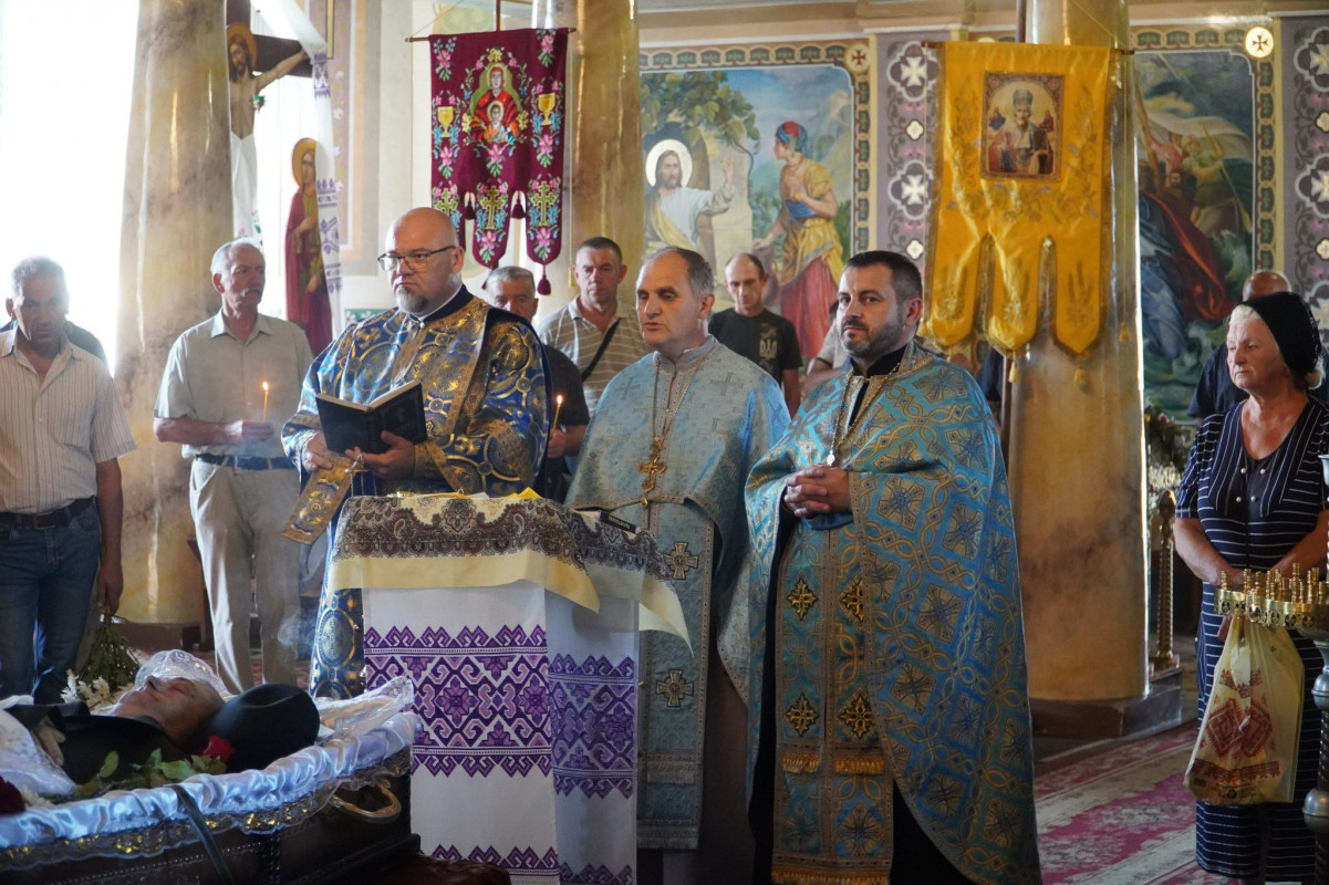 Видатний митець, рекордсмен світу, волинський «Фаберже»: у Володимирі попрощалися з Анатолієм Бойком