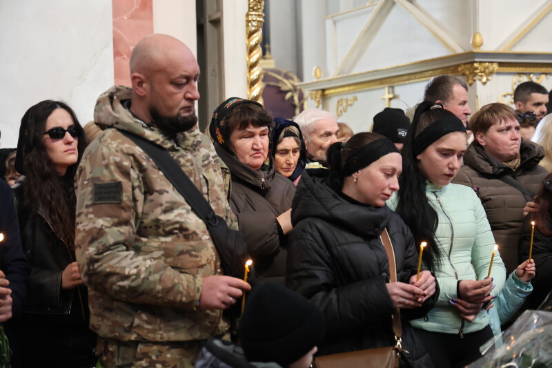 У Луцьку попрощалися з Героями Євгенієм Філясом та Тарасом Медведчуком