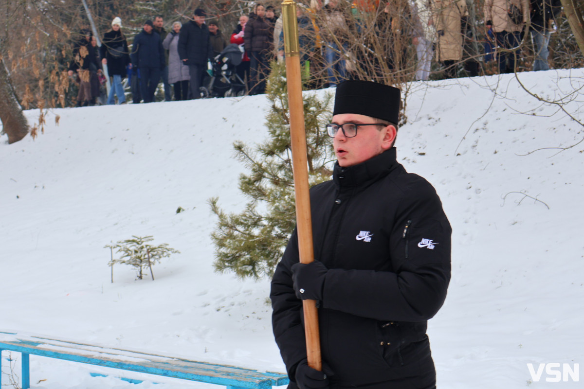 Як у Луцьку освячували воду на річці Стир. Фоторепортаж