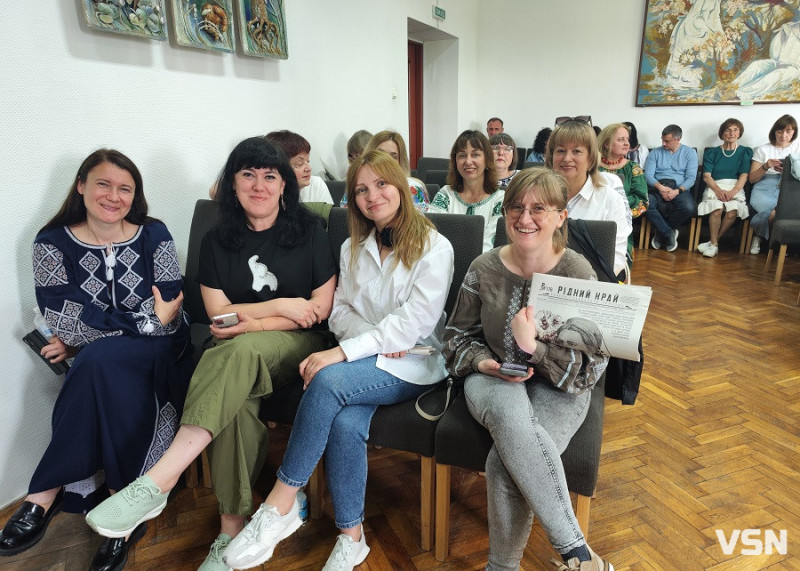 Слово Олени Пчілки повернулося до волинської «доми»: у Колодяжному презентували 12-томник письменниці