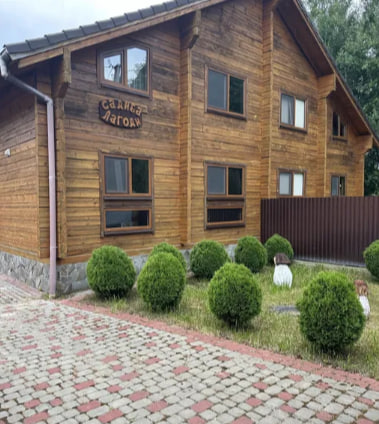 Де орендувати будинок біля Світязя: ціни від бюджетних до преміум