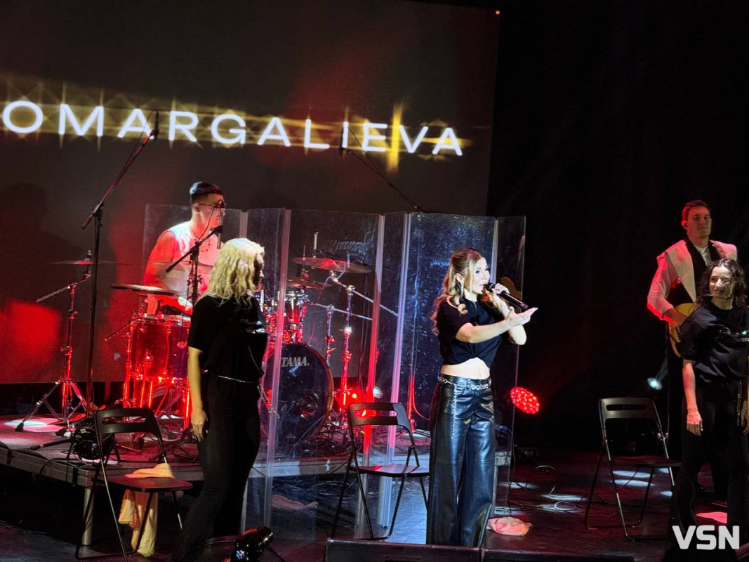 Alena Omargalieva виступила у Луцьку: аншлаг, благодійність і найкращі хіти