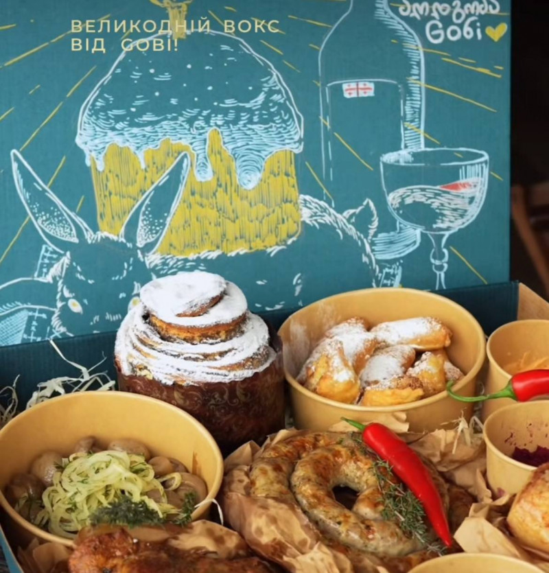 Скільки коштують великодні страви у Луцьку: готові набори, які пропонують ресторани міста