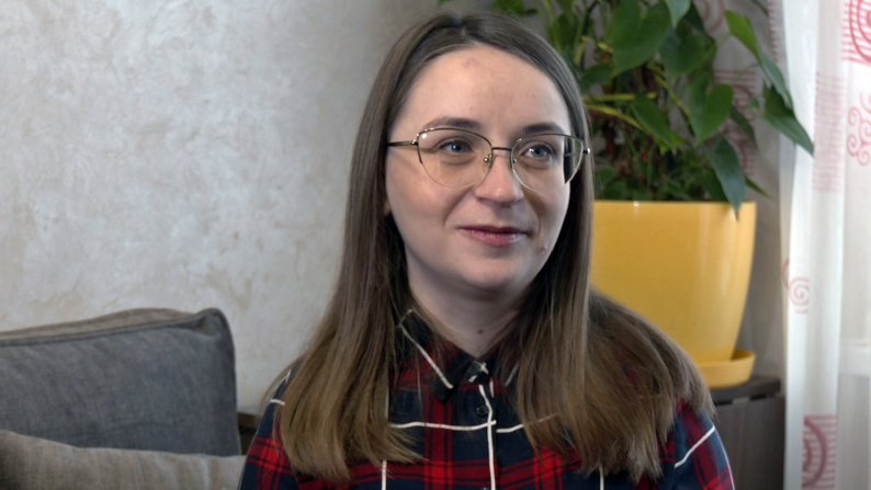 Колядує – щоб були дрони: 6-річний хлопчик з Волині зібрав понад 15 тисяч для ЗСУ