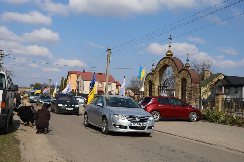 Навіки 53: біля Луцька попрощалися з Героєм Сергієм Гузем