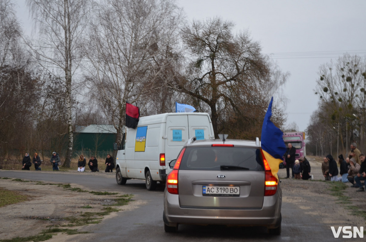 І небо плакало за ним: «на щиті» повернувся додому 23-річний Герой з Волині Віталій Забродський