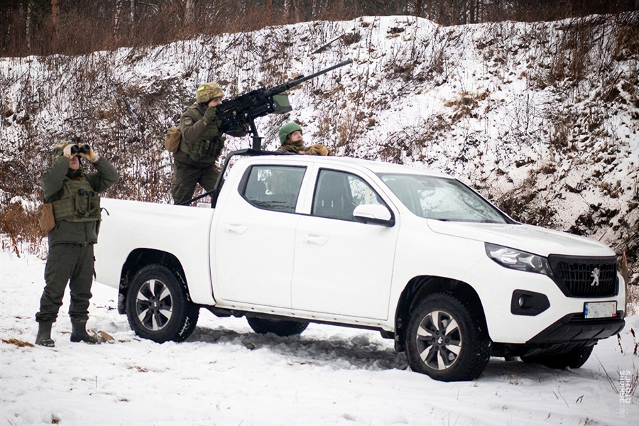 Обробляв землю, а тепер прикриває небо: історія волинського гвардійця