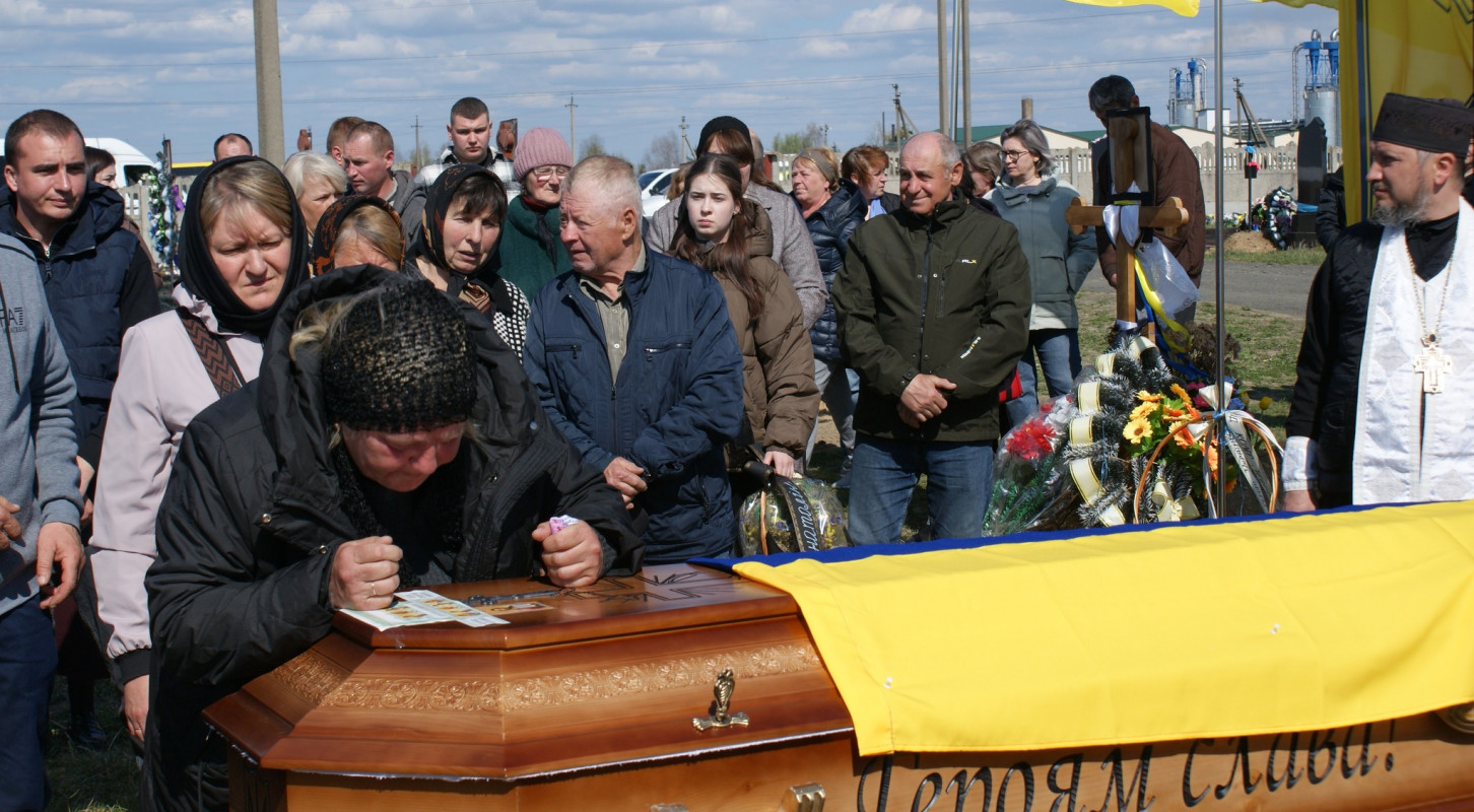 Понад рік невідомості: «на щиті» востаннє додому повернувся Герой з Волині Анатолій Рудика