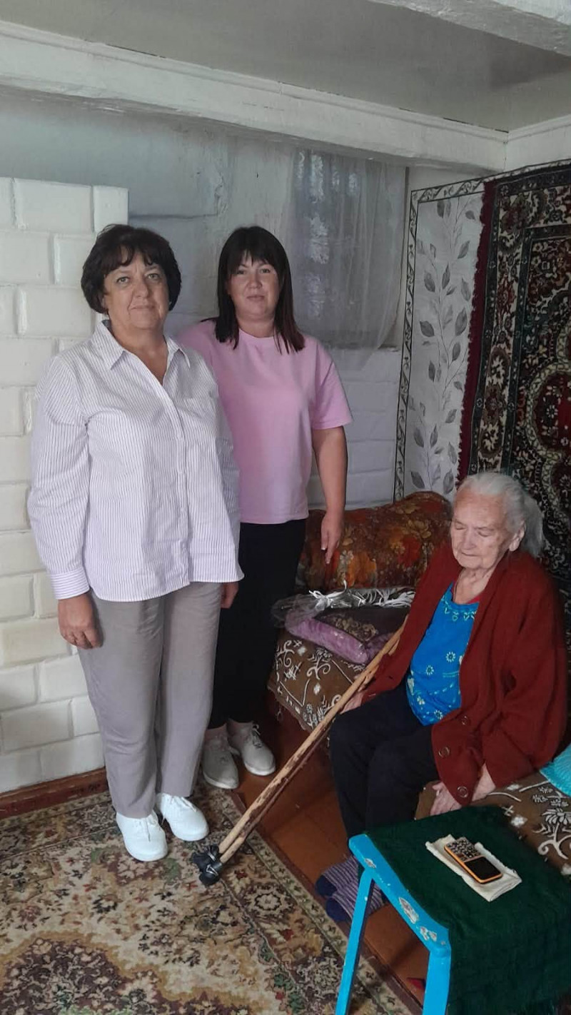 Ціле життя за плечима: на Волині довгожителька відзначила 90-річчя