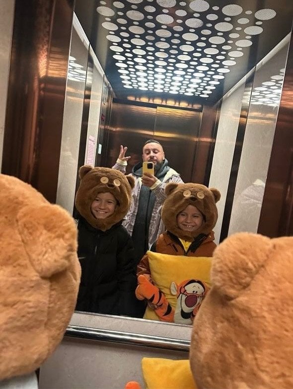 Відомий співак Дмитро Монатік вперше показав обличчя свого наймолодшого сина Леона