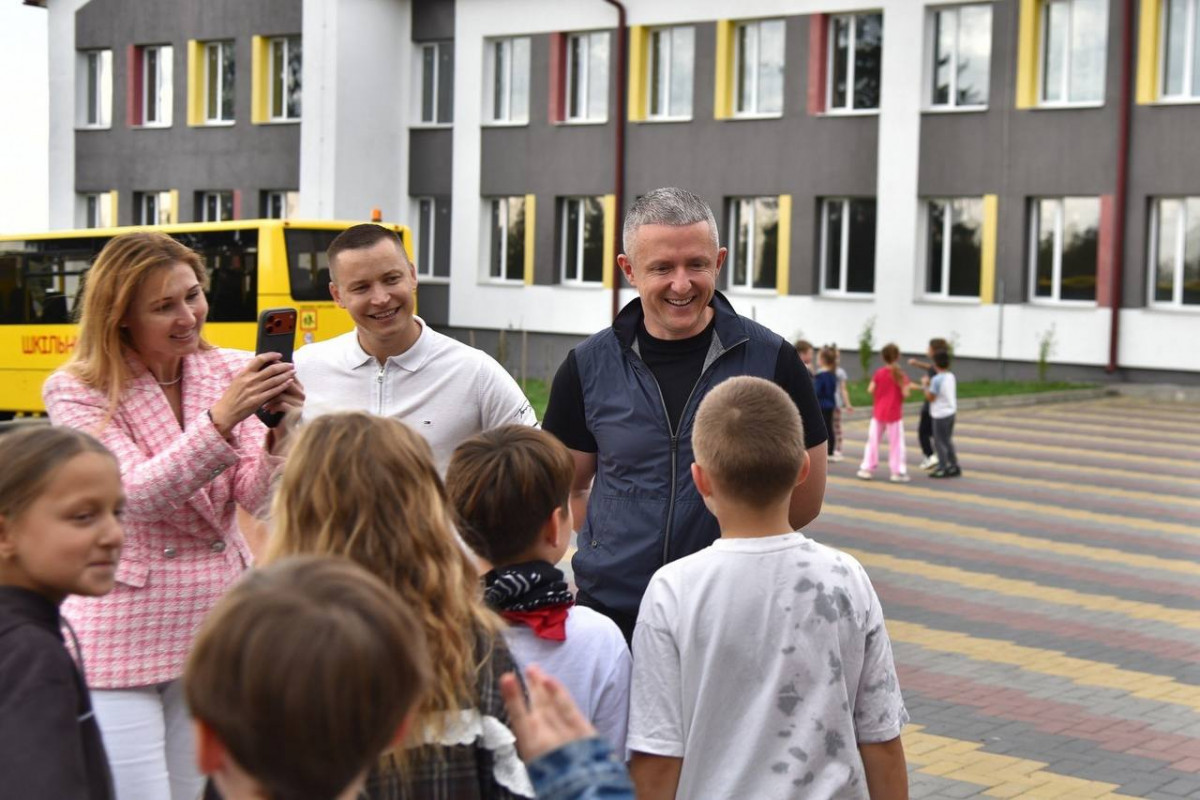 Новий корпус ліцею, тротуари та стадіон: що планують змінити у Заборольському окрузі Луцької громади