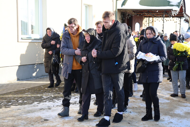 У Луцьку попрощалися з Героєм Вадимом Кравчуком