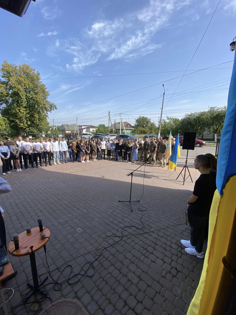 Загинув за Україну: на Волині відкрили меморіальну дошку полеглому Герою