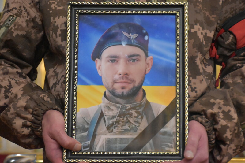 У Луцьку попрощались із загиблим штурмовиком Юрієм Дудою