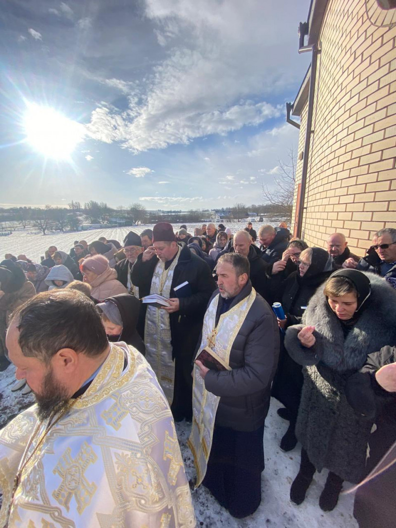 Перший український священник у місті: на Волині поховали протоієрея храму ПЦУ