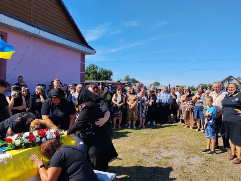 На Волині попрощалися із загиблим Героєм Миколою Кузнєчихіним