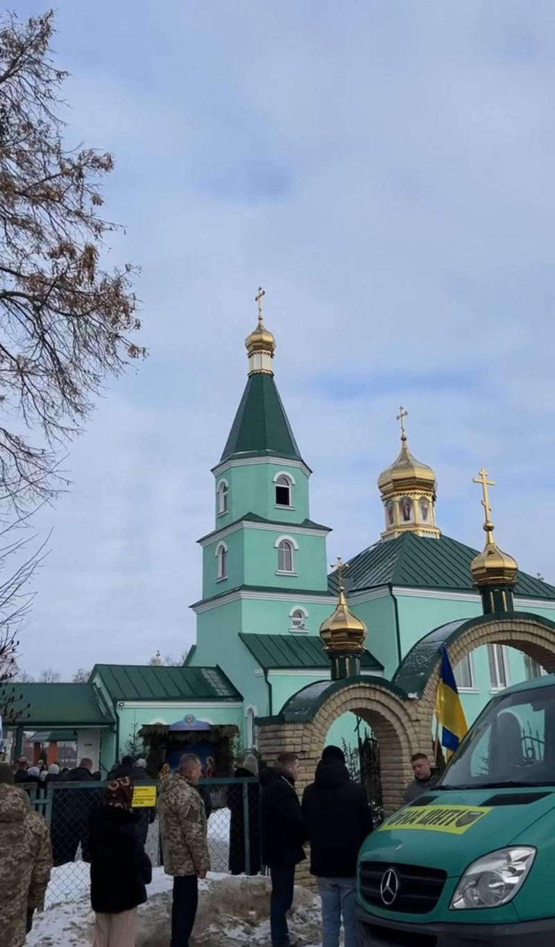 Маленький синочок залишився без батька: на Волині попрощалися з Героєм Сергієм Гулем