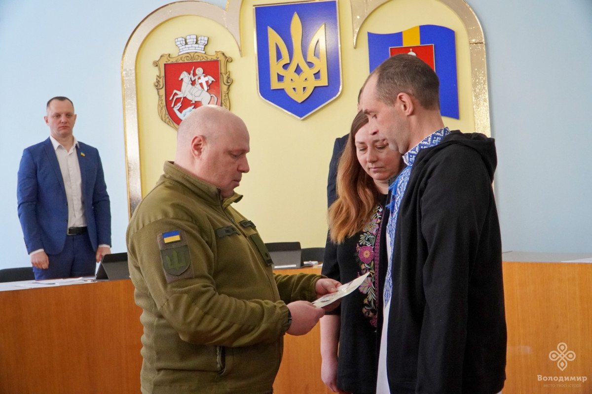 У Володимирі захисникам і родинам полеглих Героїв вручили почесні відзнаки