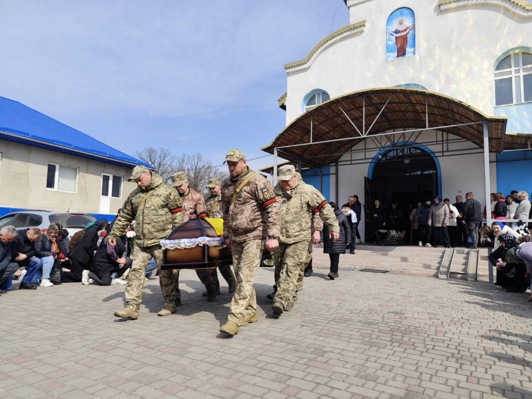 Герою навіки 25: на Волині попрощалися з Максимом Мурашком, який загинув на Курщині у листопаді 2024 року