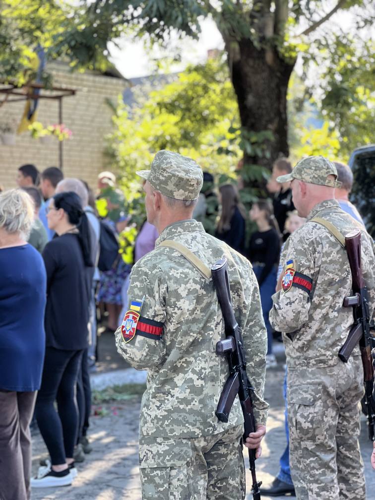 Останній бій прийняв на Харківщині: на Волині попрощались із Героєм Анатолієм Бугайчуком