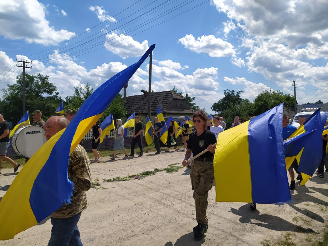 Не судилося відзначити 30-річчя: на Волині попрощались із Героєм Ігорем Назаруком