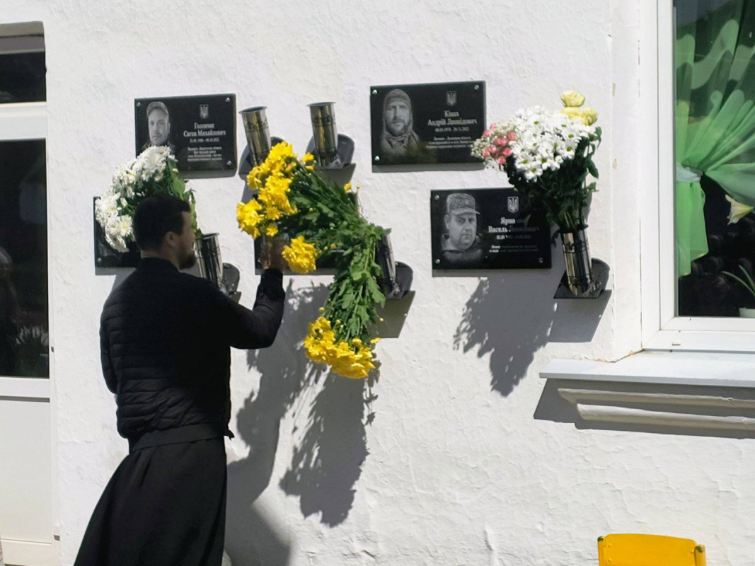 У громаді на Волині відкрили меморіальні дошки загиблим землякам