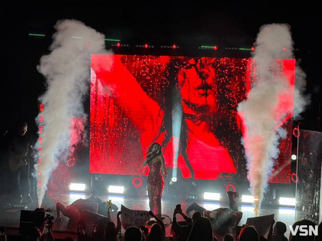 Анна Трінчер запалила Луцьк: тепло, жіноча енергія й пісні для душі