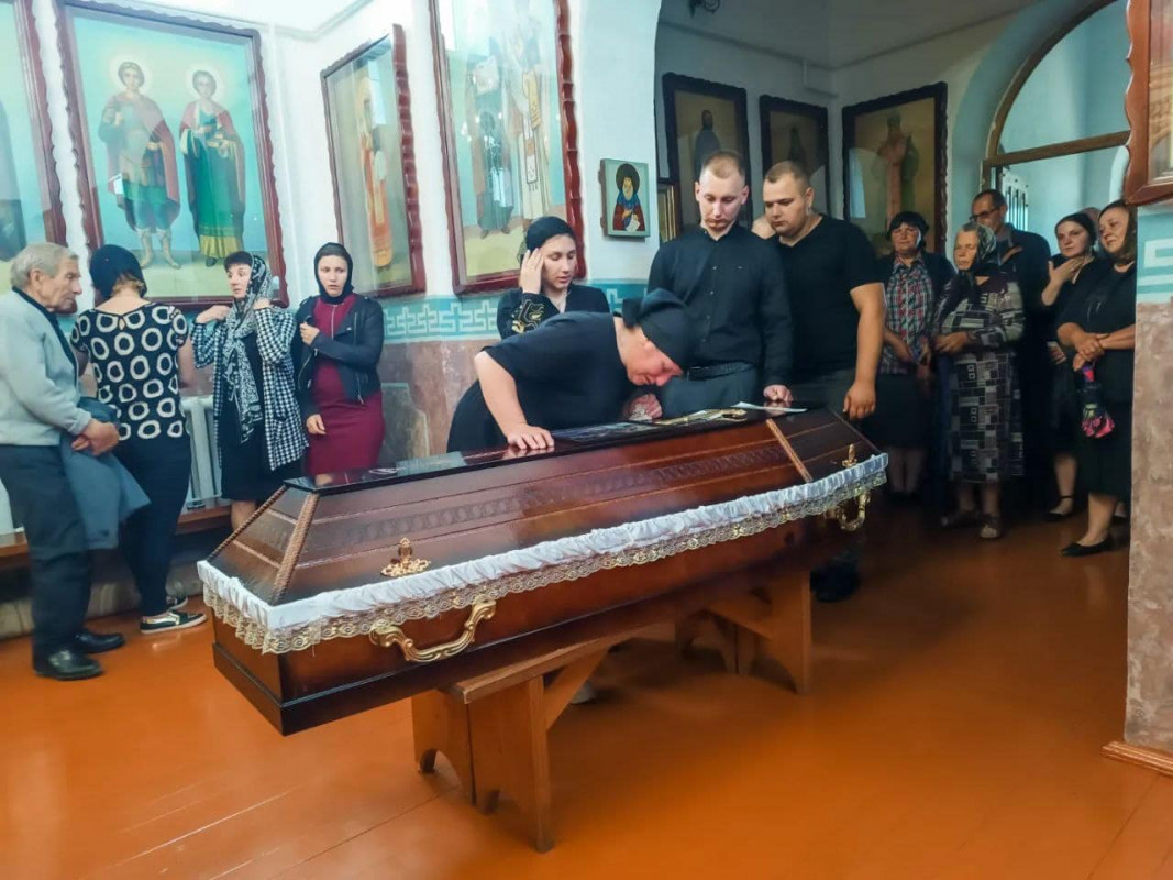 Родина більше року жила у молитвах: на Волині прощались з Героєм Сергієм Михалевським