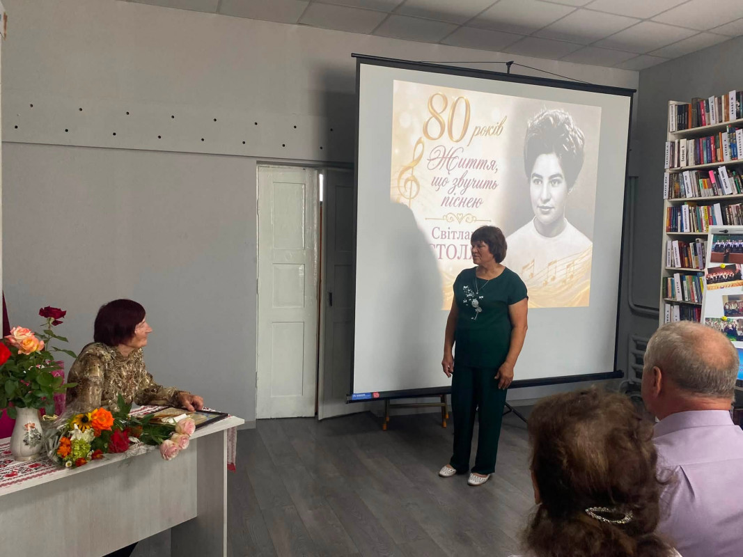 Працювала педагогом і була головою селищної ради: волинянка відзначила 80-річчя