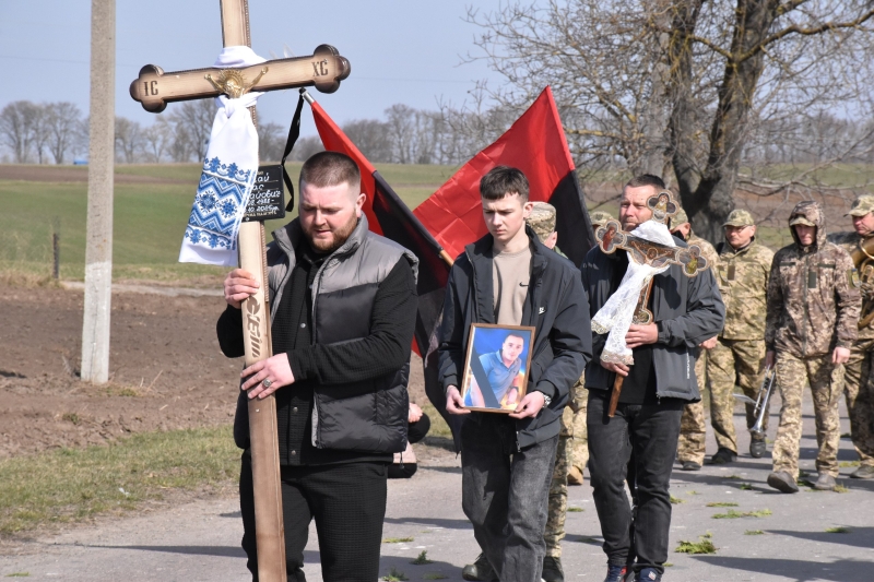 Загинув у жовтні 2025 року: на Волині відбулось прощання із захисником Тарасом Шавлаєм