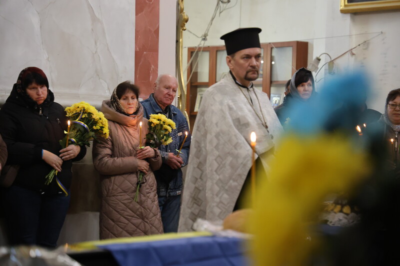 Загинув понад рік тому: у Луцьку попрощалися з Героєм Сергієм Коровіцьким