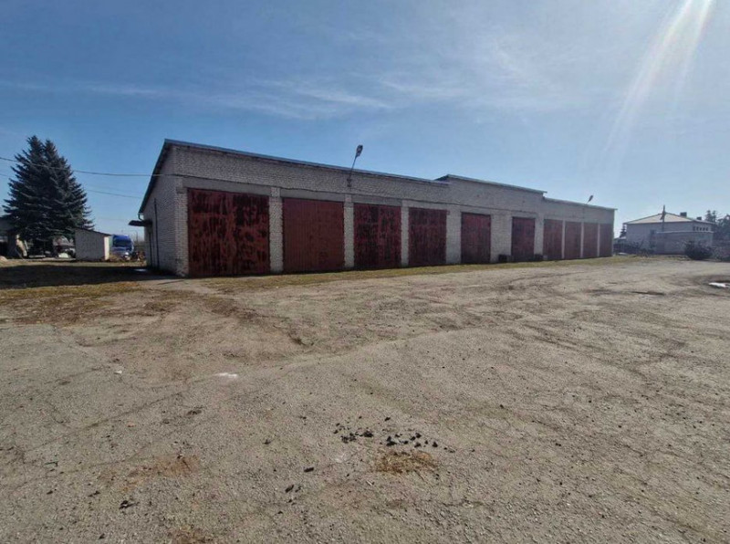 У Луцьку продають СТО для вантажівок за 12 мільйонів