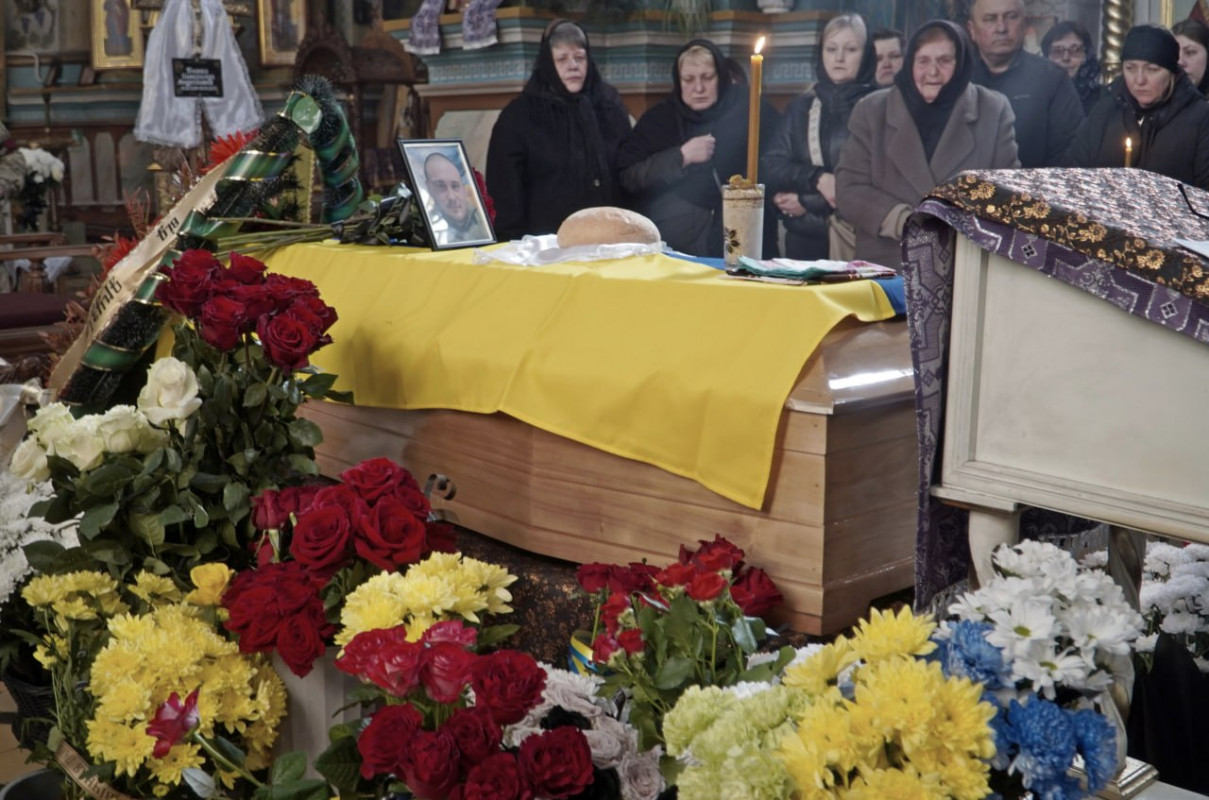 Навіки 24: на Волині попрощалися із Олександром Бичком, який пройшов ворожий полон, але трагічно загинув за кордоном