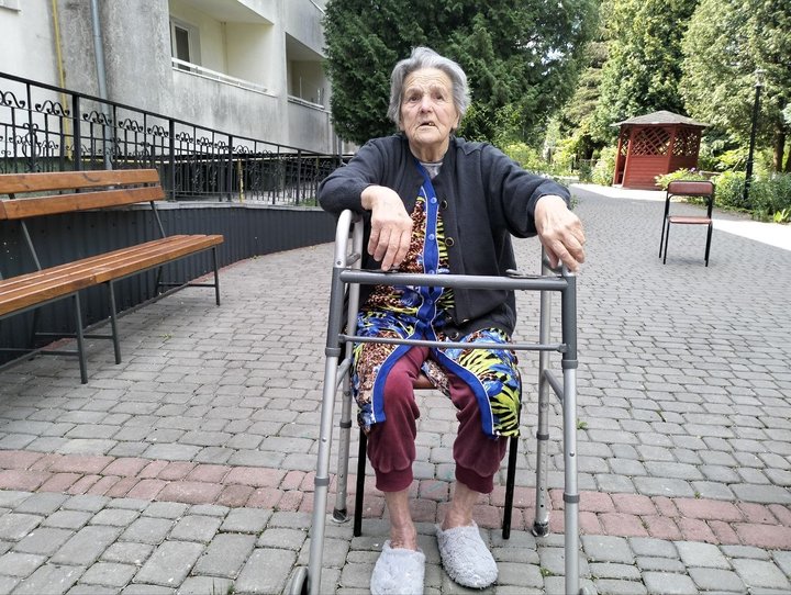 Три весілля під час війни та новий дім замість втраченого: як живуть мешканці Луцького пансіонату