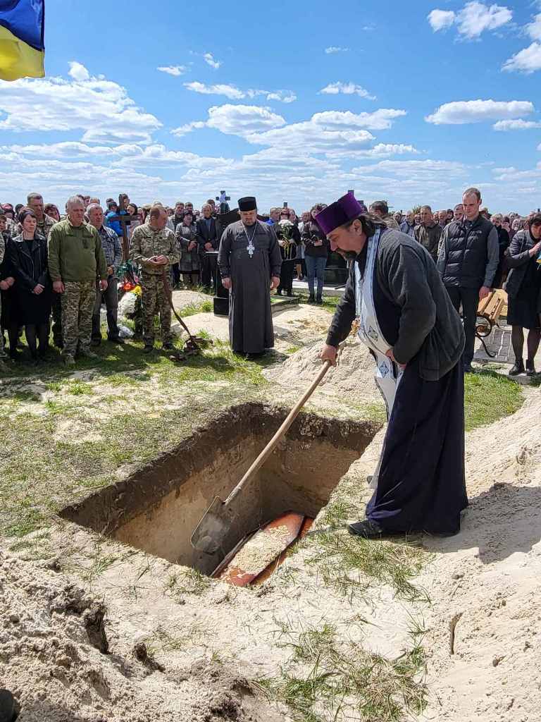 Одному з них назавжди 27: на Волині попрощалися з двома Героями - Анатолієм Смітюхом та Станіславом Солов’єм