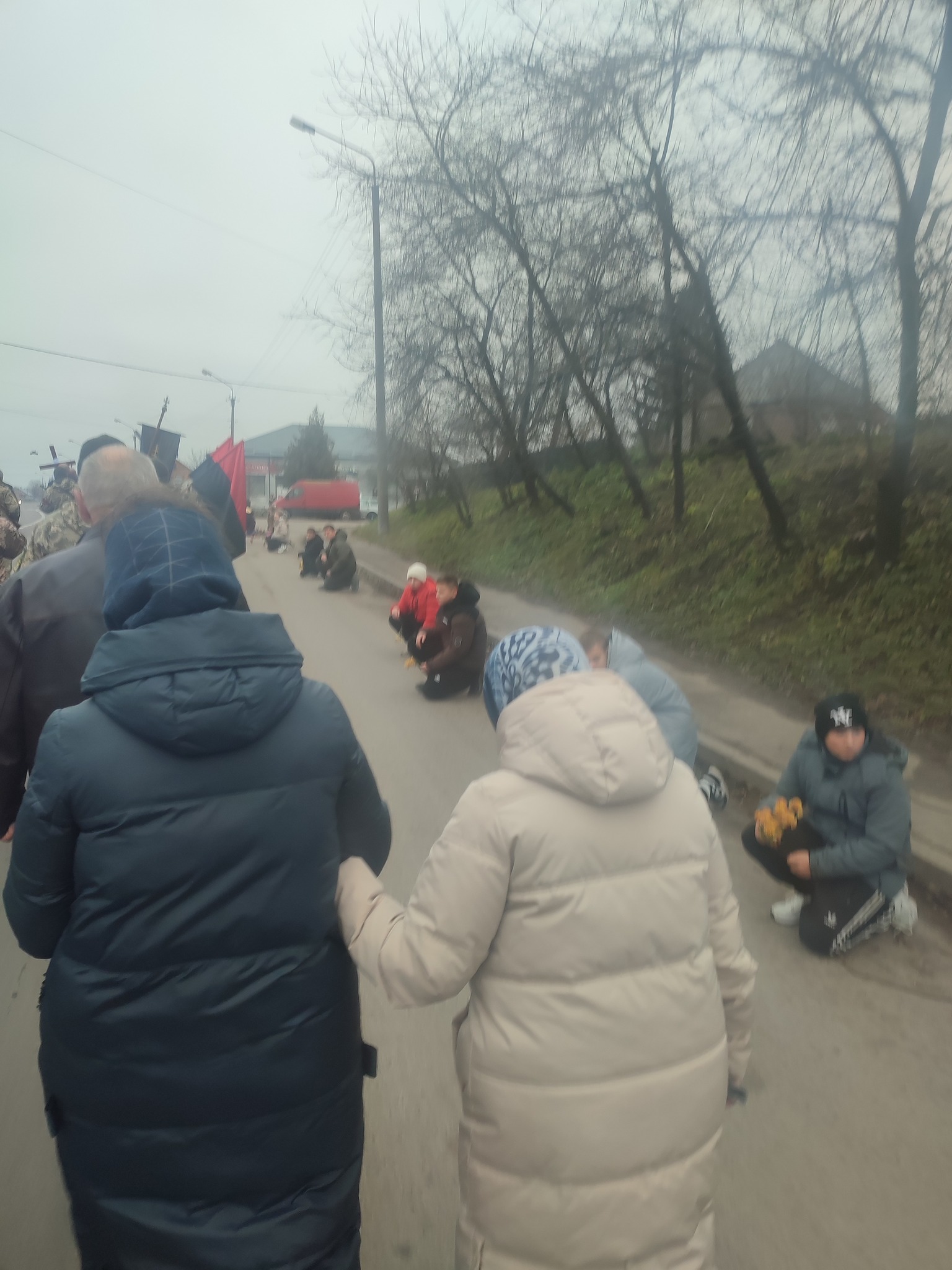 Після довгої боротьби з хворобою зупинилося серце: на Волині попрощалися з Героєм Русланом Марчуком