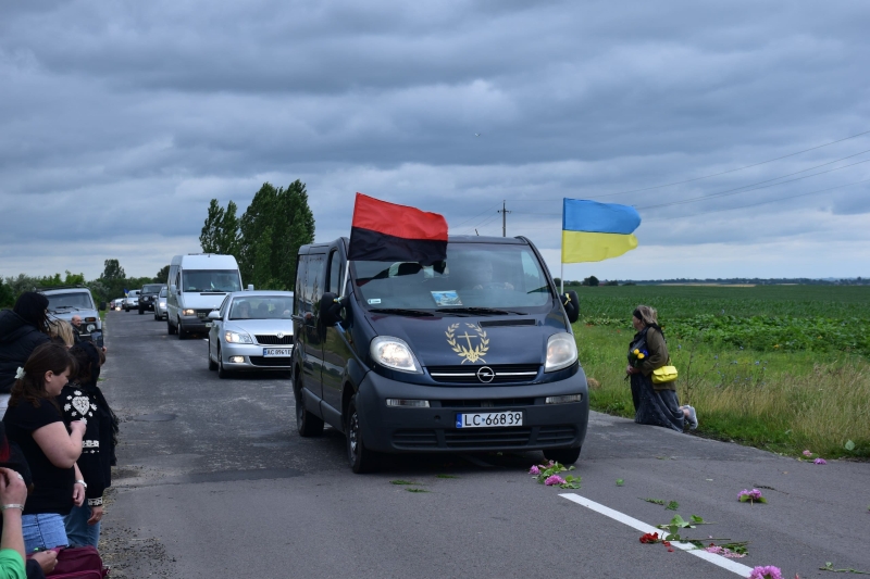 Загинув у бою: на Волині попрощалися з Героєм Сергієм Михальчуком