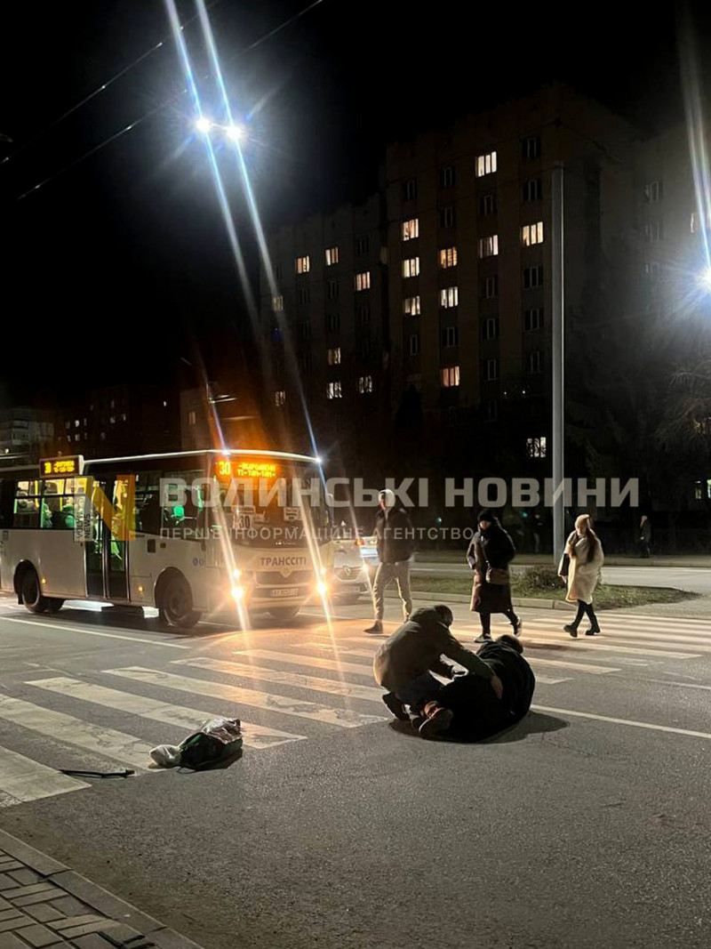 У Луцьку на Соборності збили людину: що відомо