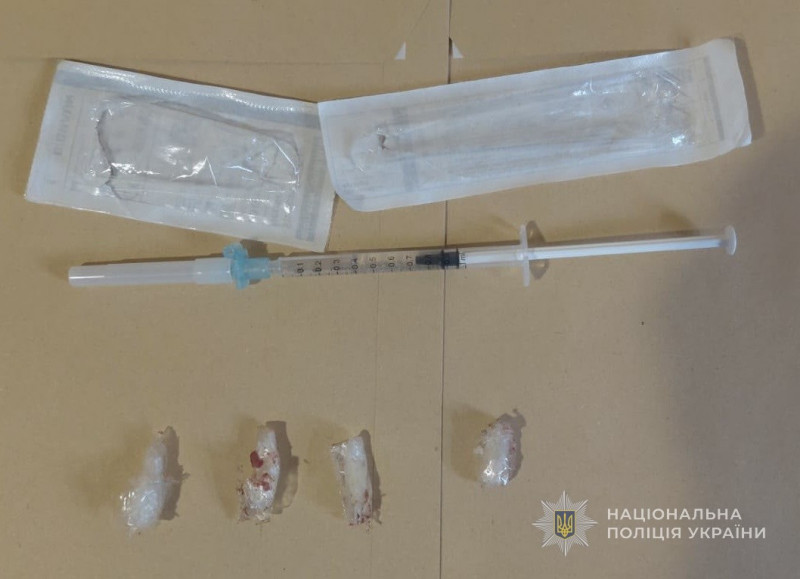Посилки з «сюрпризом»: поліція викрила схему постачання наркотиків до волинської колонії
