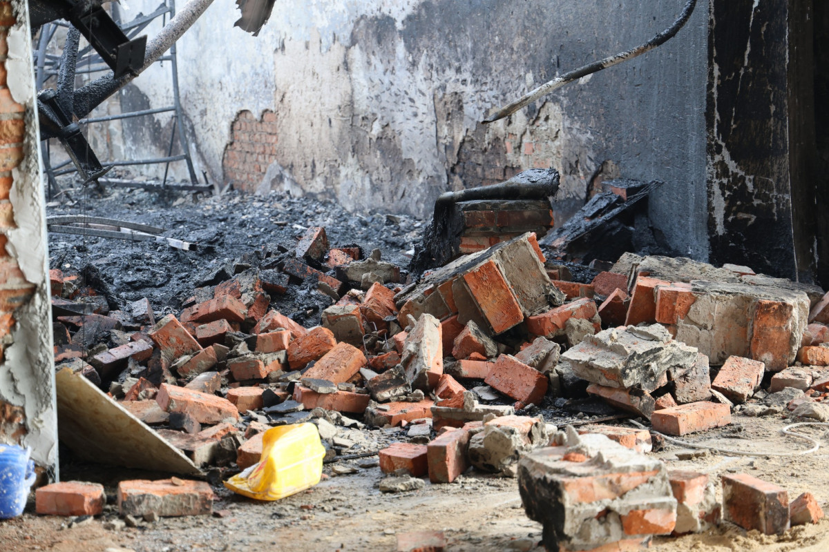 Луцьк після атаки «шахедів»: вогонь, пошкоджені будинки, складські приміщення, робота рятувальників