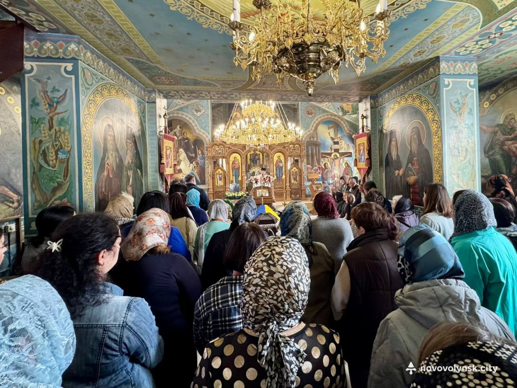 Життя обірвалось від тяжких поранень: на Волині попрощались з Героєм Андрієм Манойлом