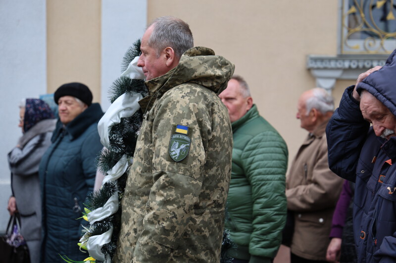 Загинув на Сумщині: у Луцьку попрощалися з Героєм Сергієм Макаруком