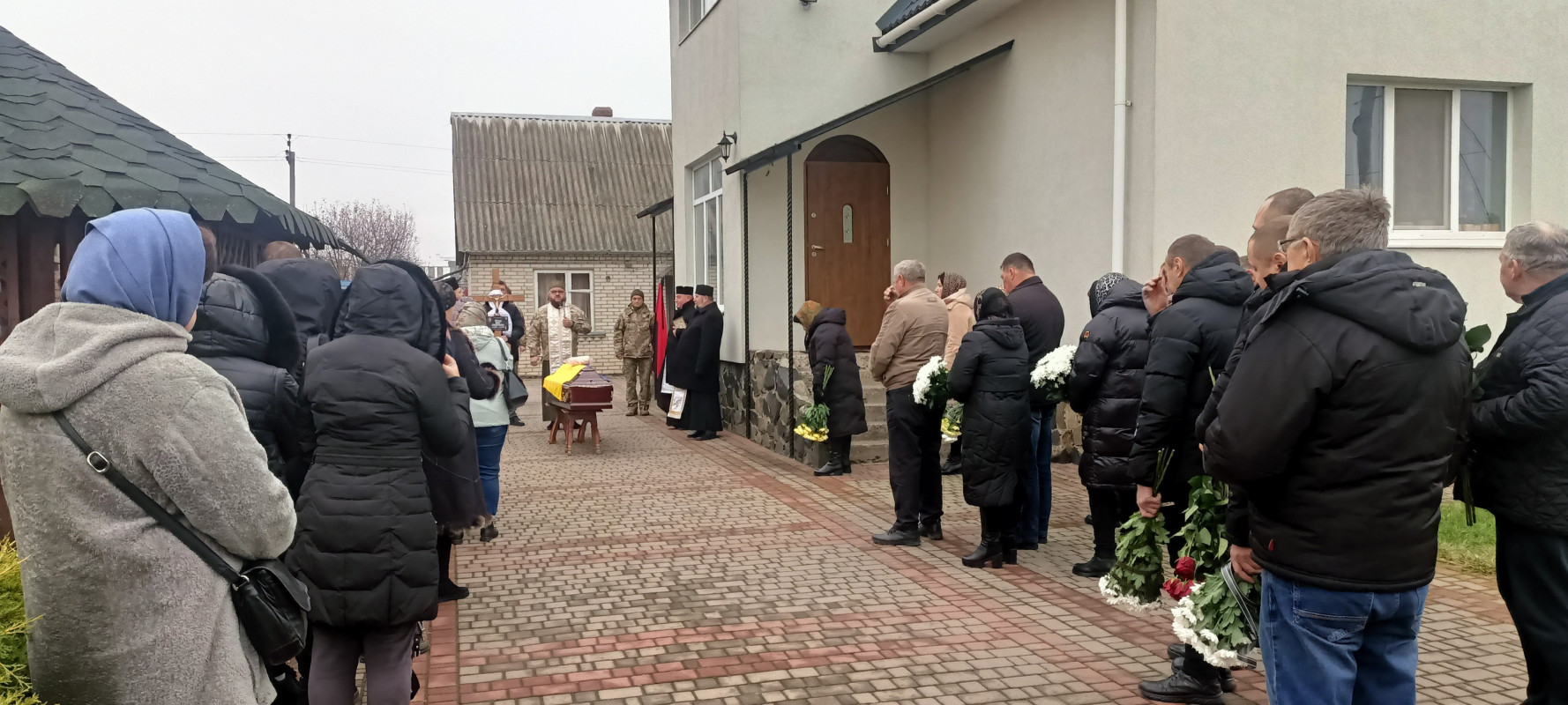 Більше року вважався зниклим безвісти: на Волині попрощалися з Героєм Іваном Шевчуком