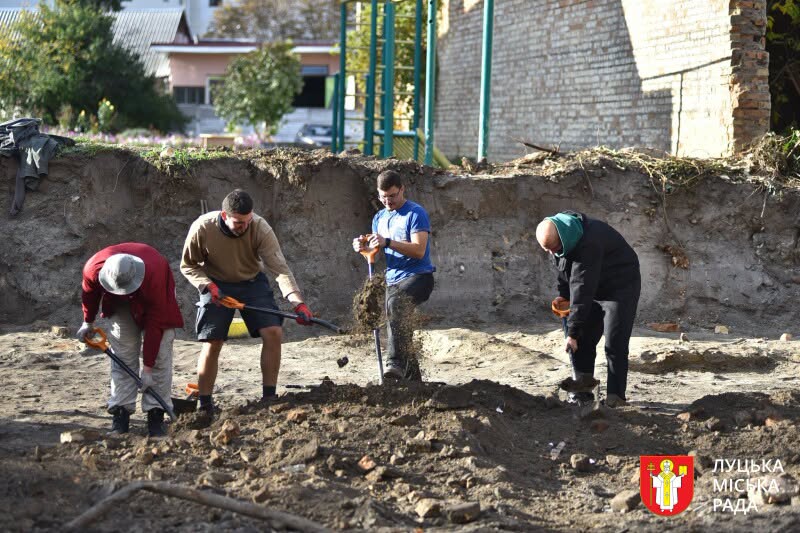 У Луцьку завершили дослідження залишків оборонної вежі XVI століття