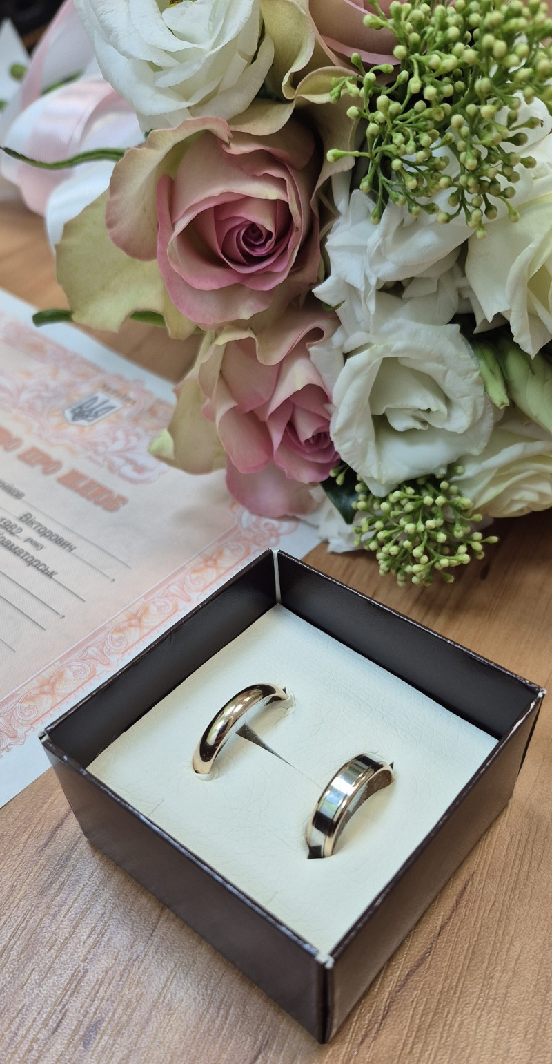 Кохання, що перемагає війну: у Луцьку одружився військовий Дмитро Мєлєжніков