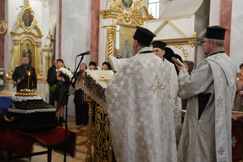 Загинув понад рік тому: у Луцьку попрощалися з Героєм Сергієм Коровіцьким