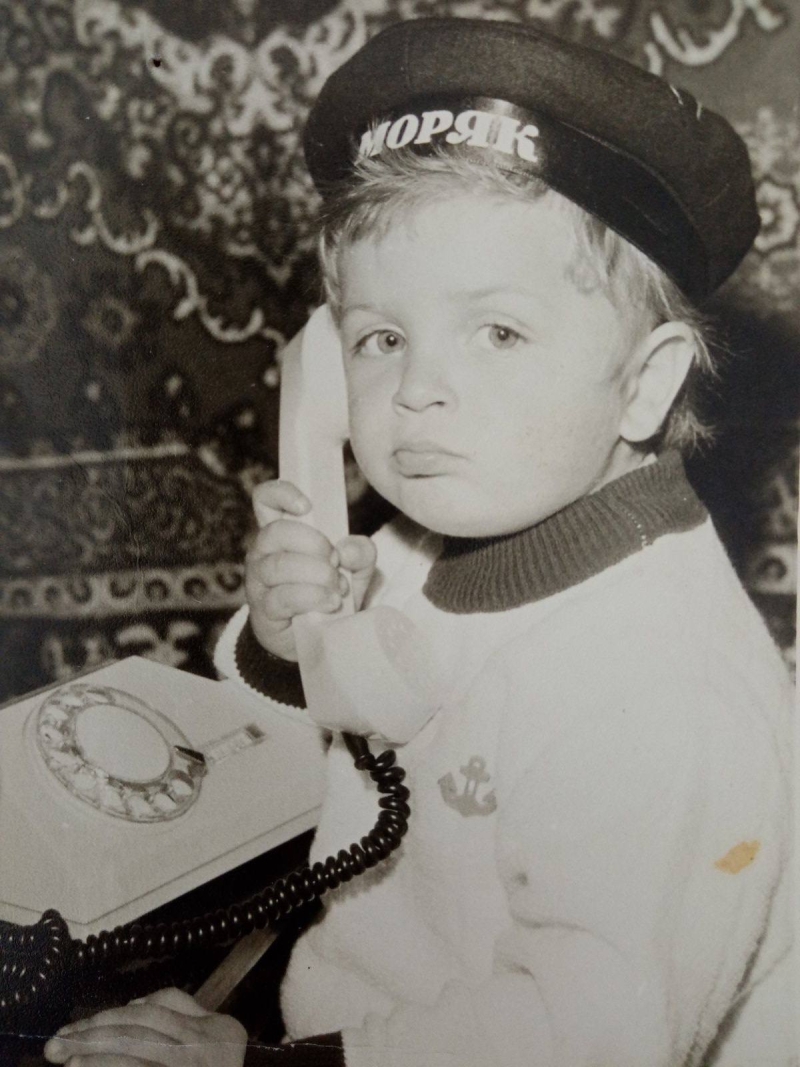 «Мамо, я не загину...»: спогади про Героя Сергія Савчука з Волині