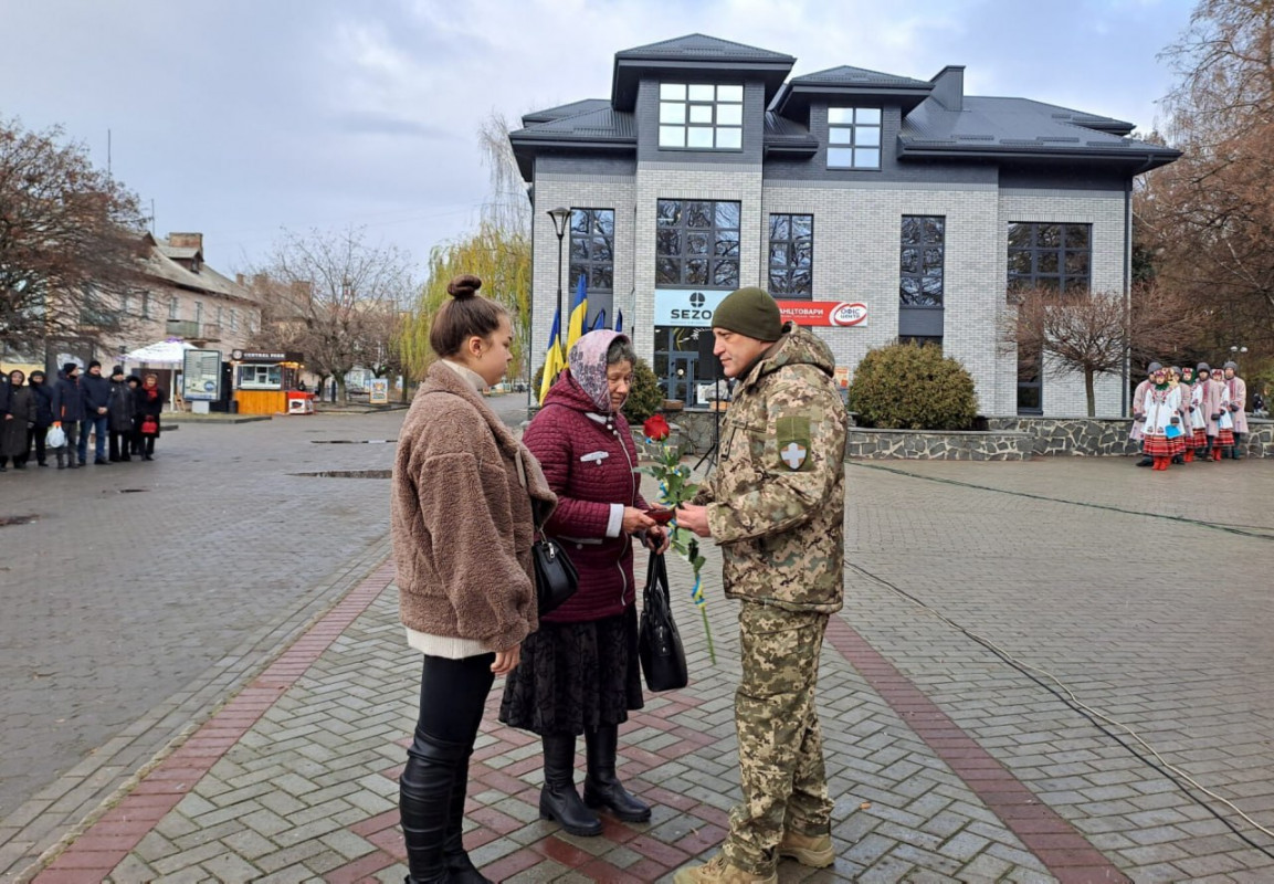 На Волині вручили посмертні нагороди родинам Героїв, які загинули за Україну