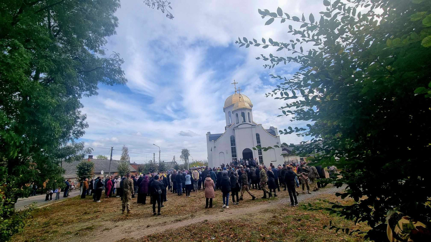 У захисника залишилася мама та двоє сестер: на Волині попрощалися із 35-річним Героєм Володимиром Гіриковичем