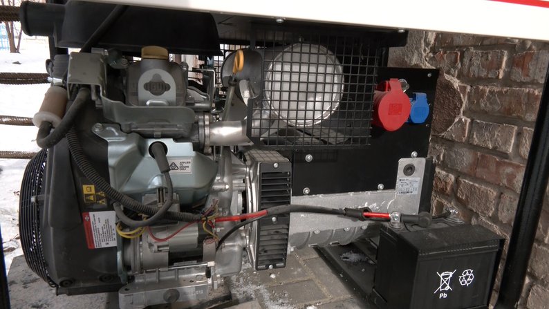 На роботу о 4 ранку: як під час відключень світла готують сніданки та обіди у школах Луцька